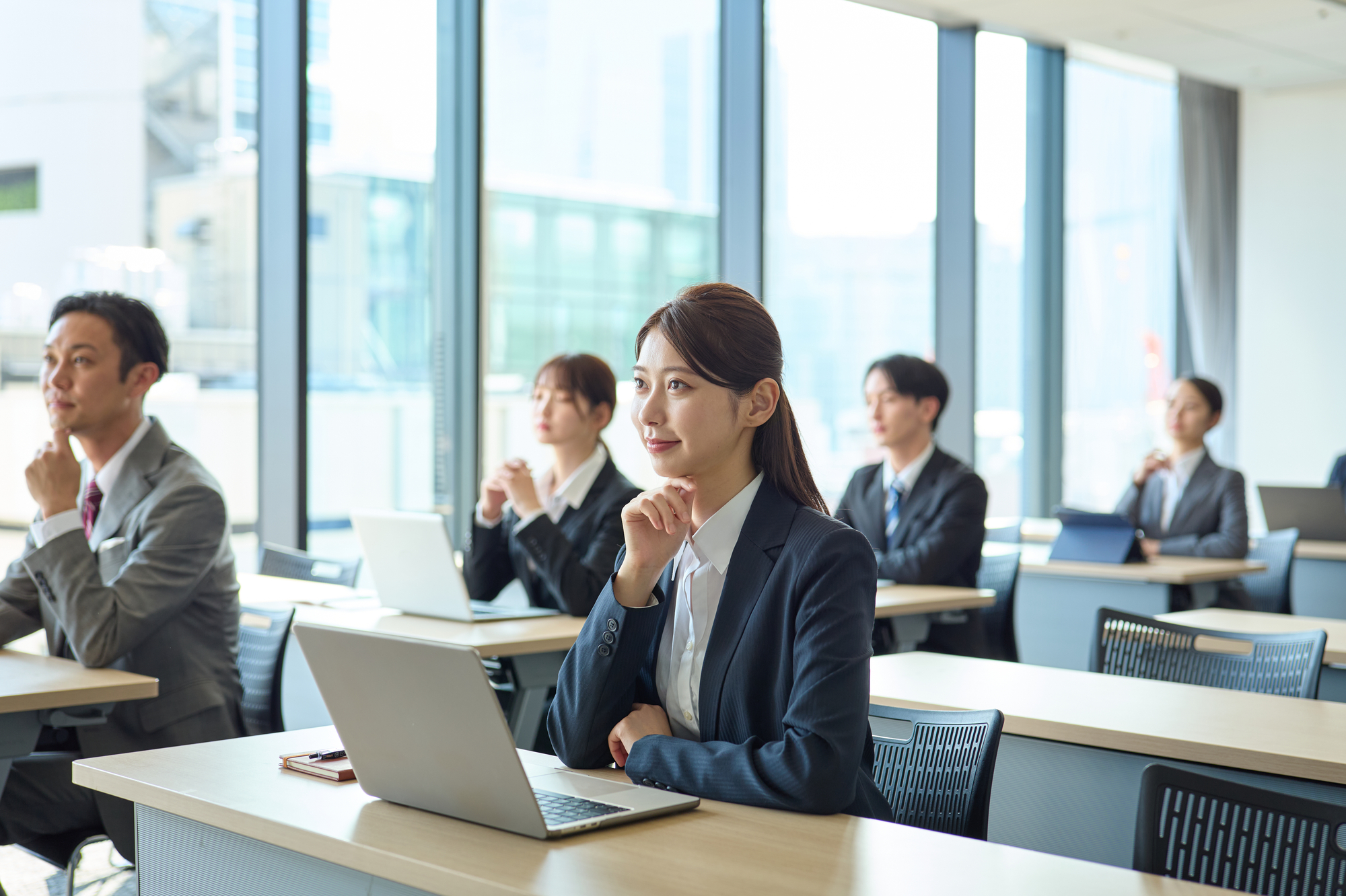 SFAとは？営業活動を「見える化」する仕組みとMA・CRMとの違い-10