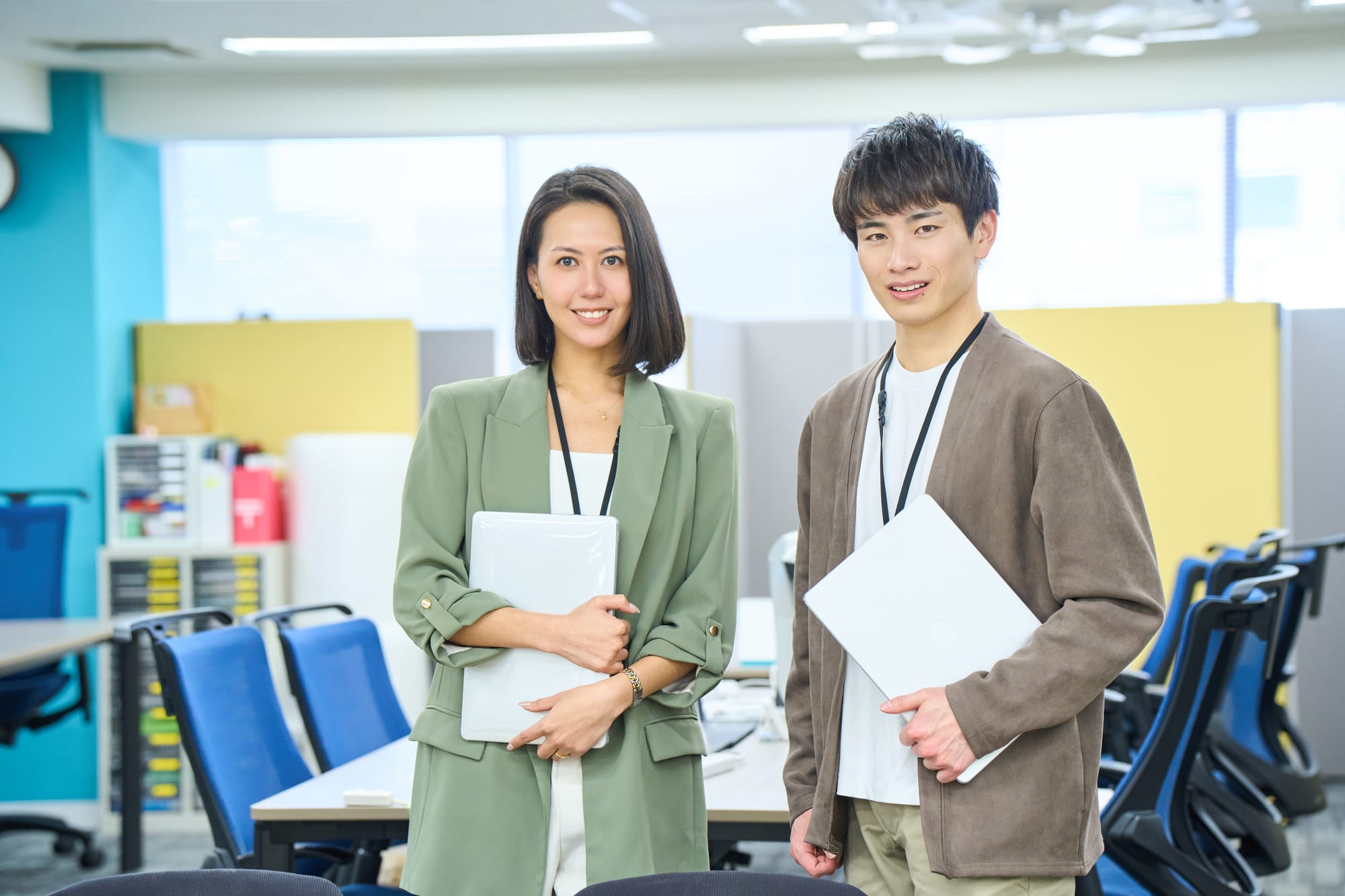 労務管理システムとは？機能・メリット・費用・関連システムとの違い-8