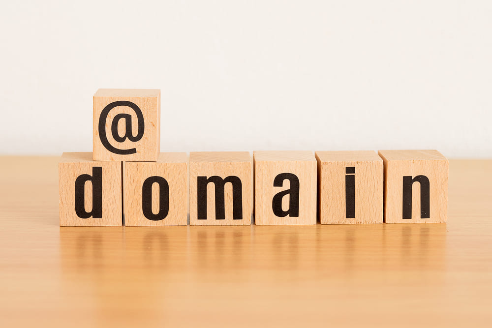 DNSとは？仕組み、サーバー、設定を分かりやすく解説！