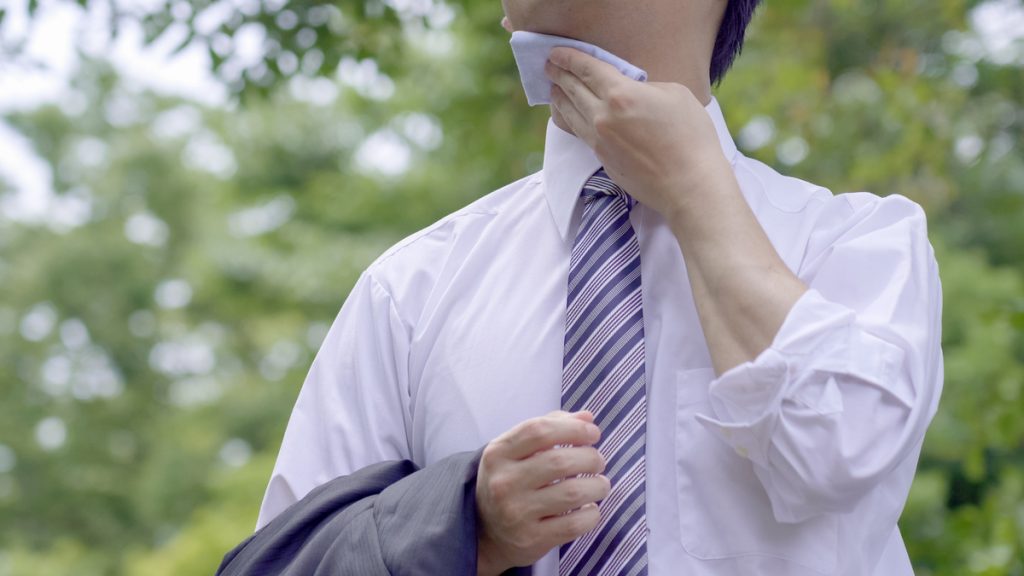 面接の服装マナー徹底解説！スーツ選びから身だしなみまで