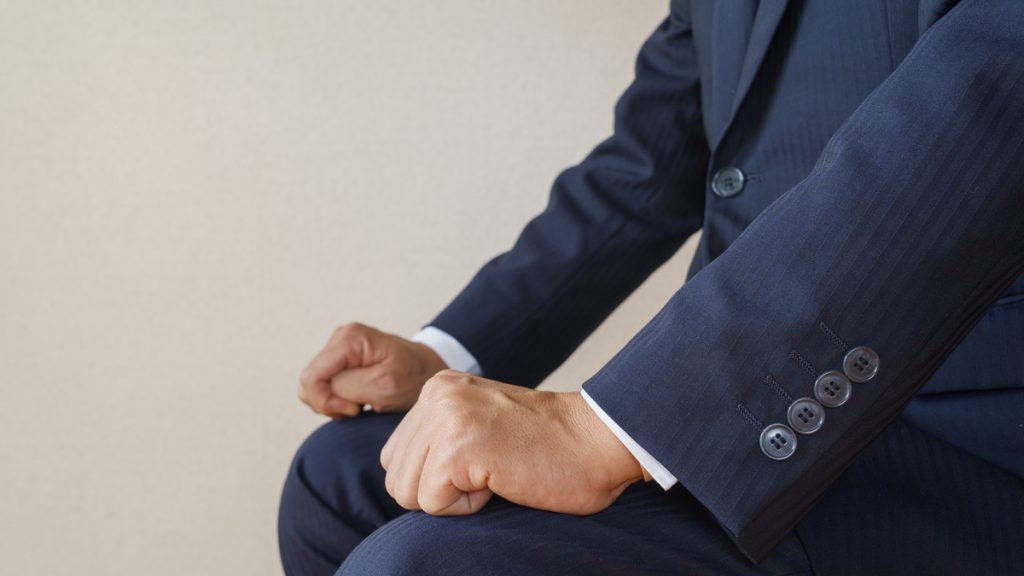 最終面接の逆質問で好印象を与えるには？質問例とNG例を紹介