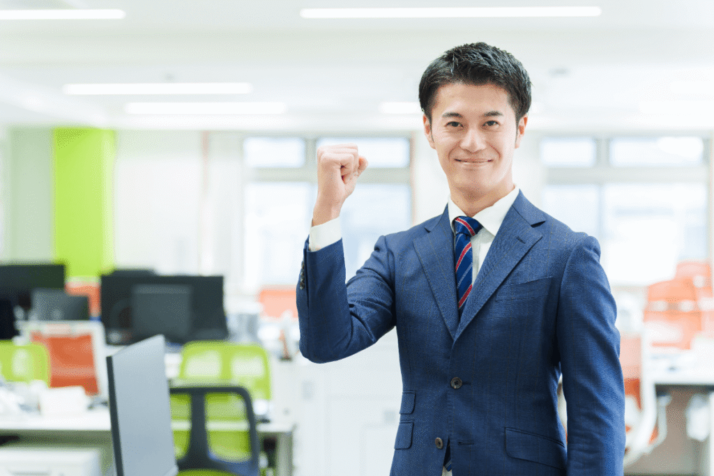 SNS内製化支援とは？活用するメリットと成功パターンを解説