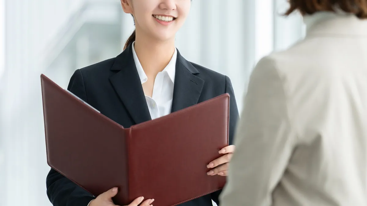 INFP（仲介者）に向いてる仕事6選｜強み・適職・特徴を解説