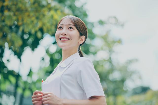 ✨特養×パート看護師✨【時給1,800円~2,200円】\週2日~OK・夜勤なし/ブランクOK・WEB面接可