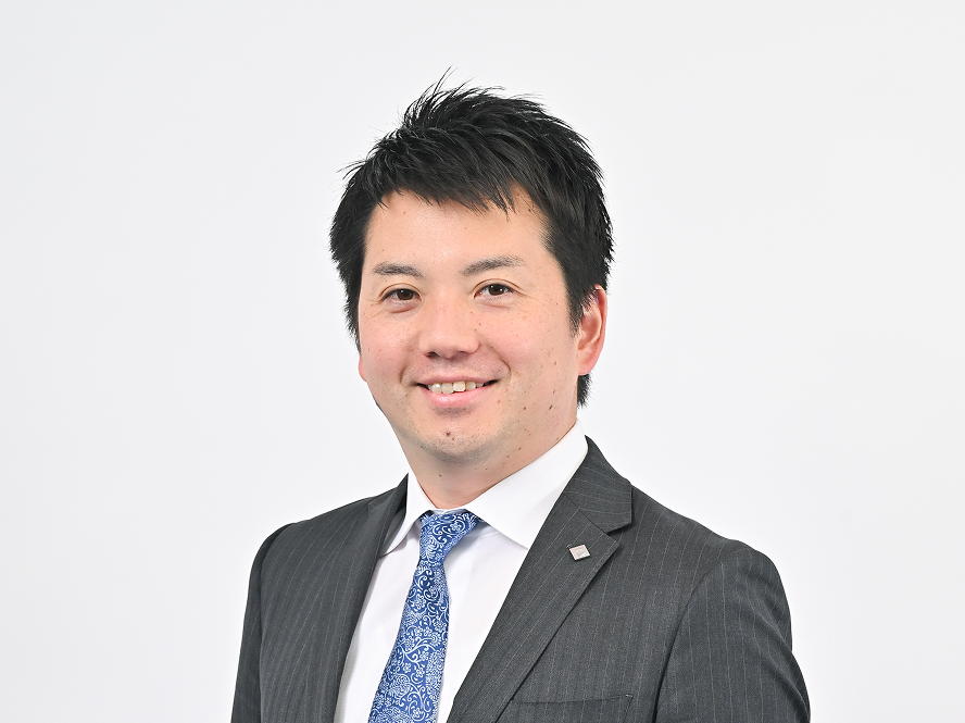 会社を「創り上げる」醍醐味。新卒出身の人事部長。